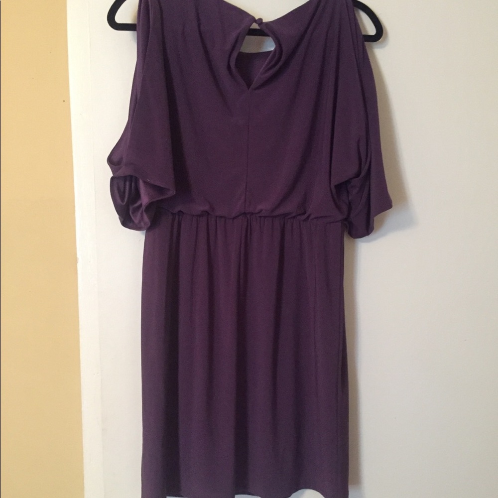 Dress - Picture 2 of 4